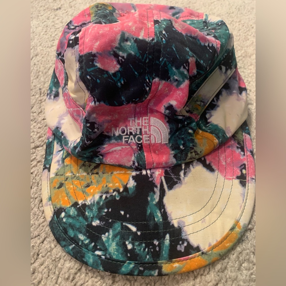 NorthFace Supreme multi colored hat